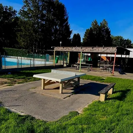 Avec Piscine Campsite *