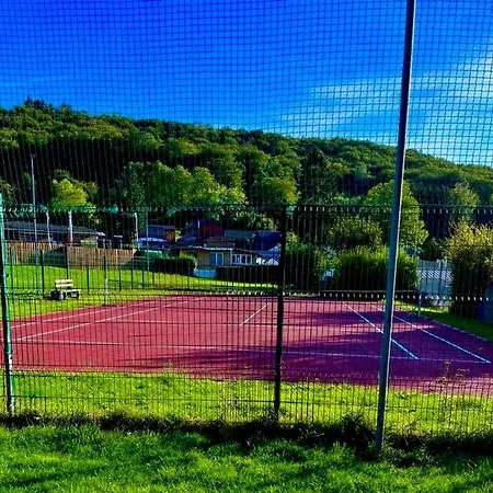 Campsite Avec Piscine